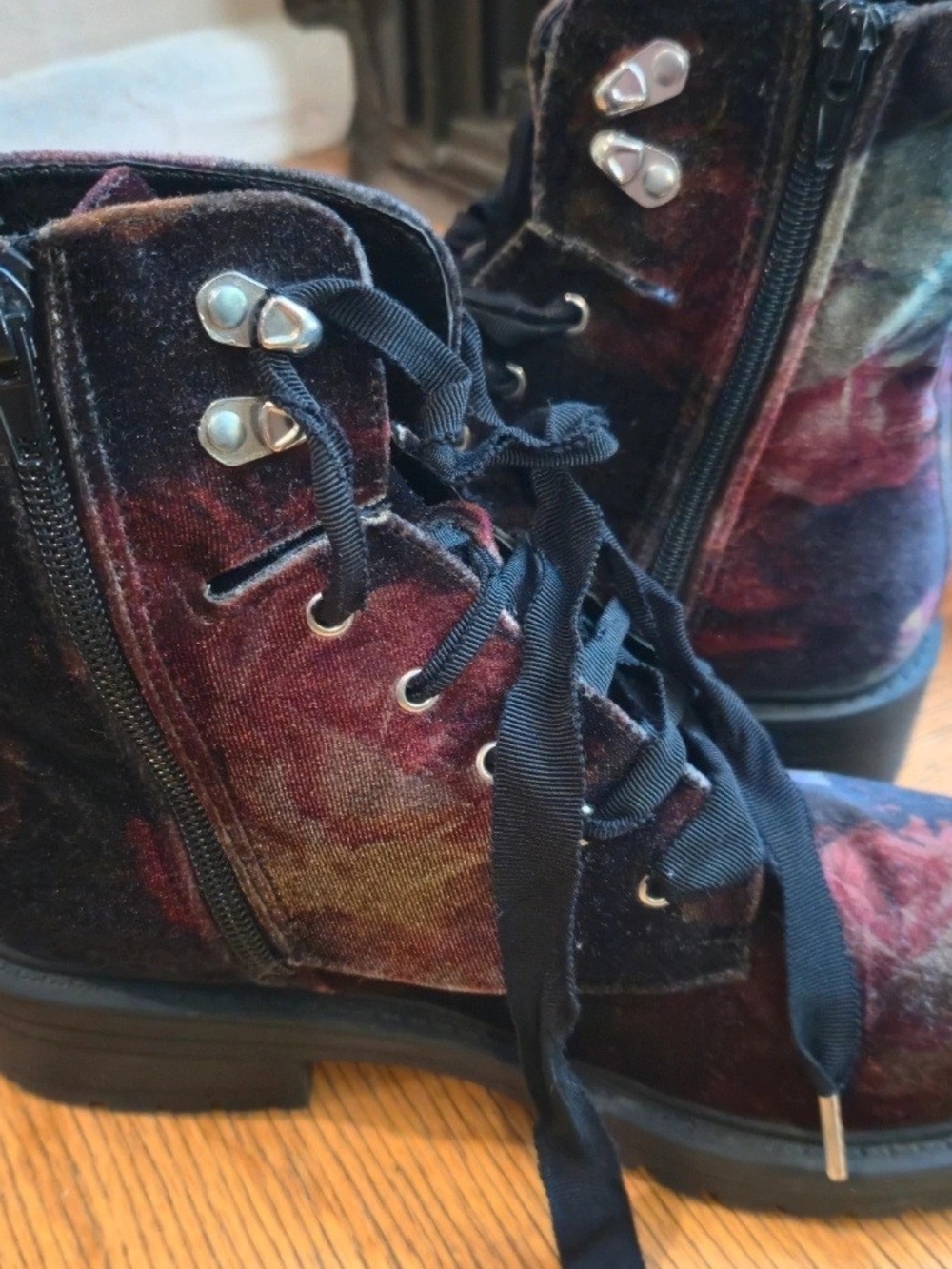 Steve Madden Velvet Lace-Up Ankle Boots in Burgundy and Black - Picture 9 of 9